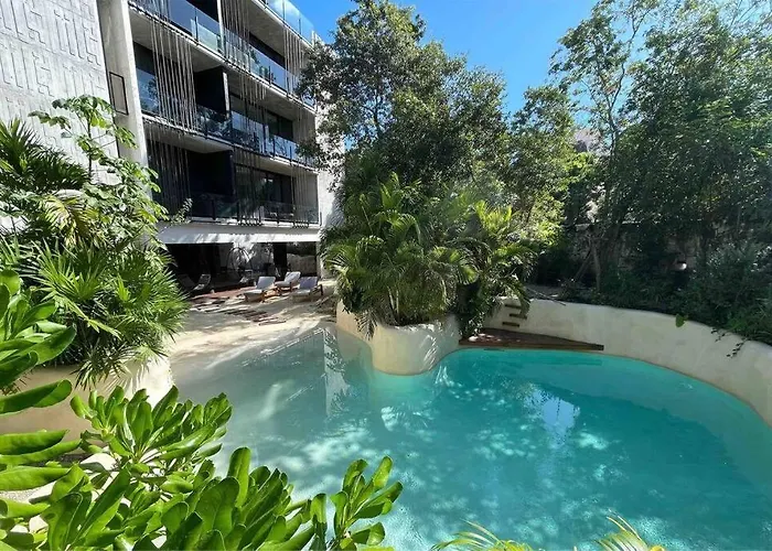 Iik: Stylish Retreat In Tulum's Heart *