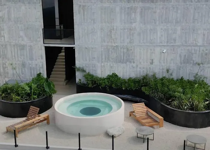 Apartment Iik: Stylish Retreat In Tulum's Heart *